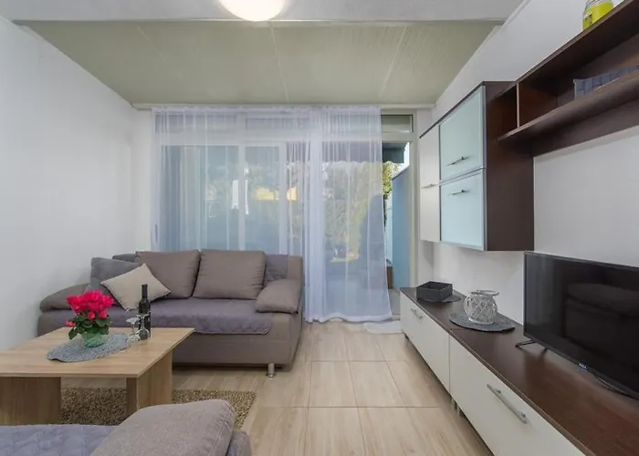 Lana 게스트하우스