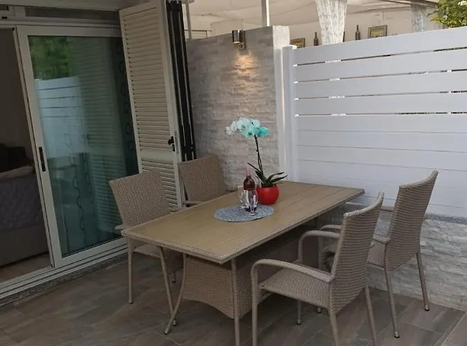 게스트하우스 Lana 다일라